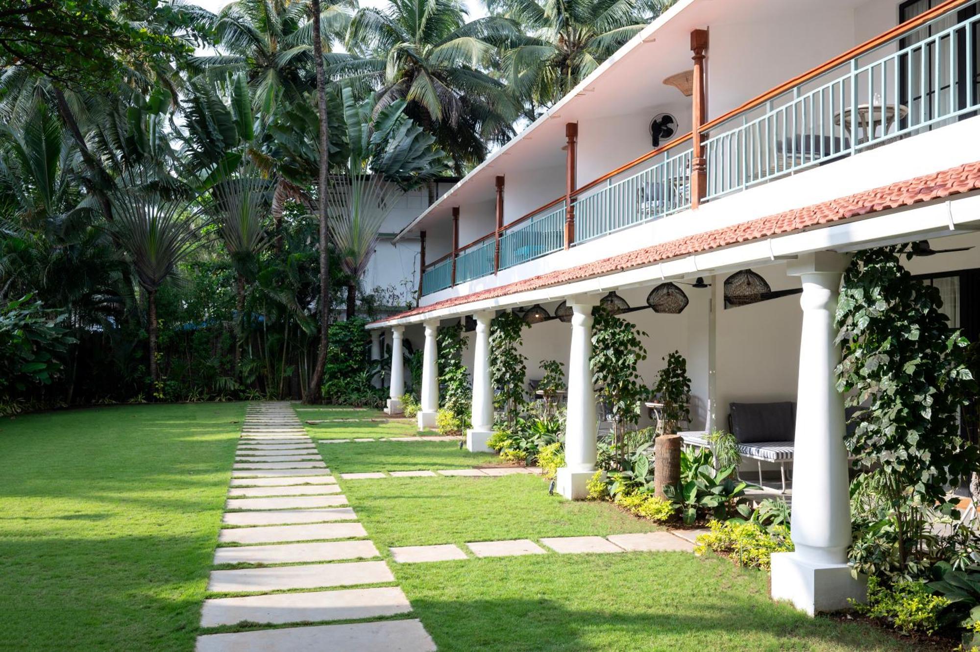 Palma Beach Resort Mandrem Exterior photo